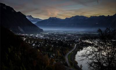 Vue nocturne sur le retour depuis Villeneuve